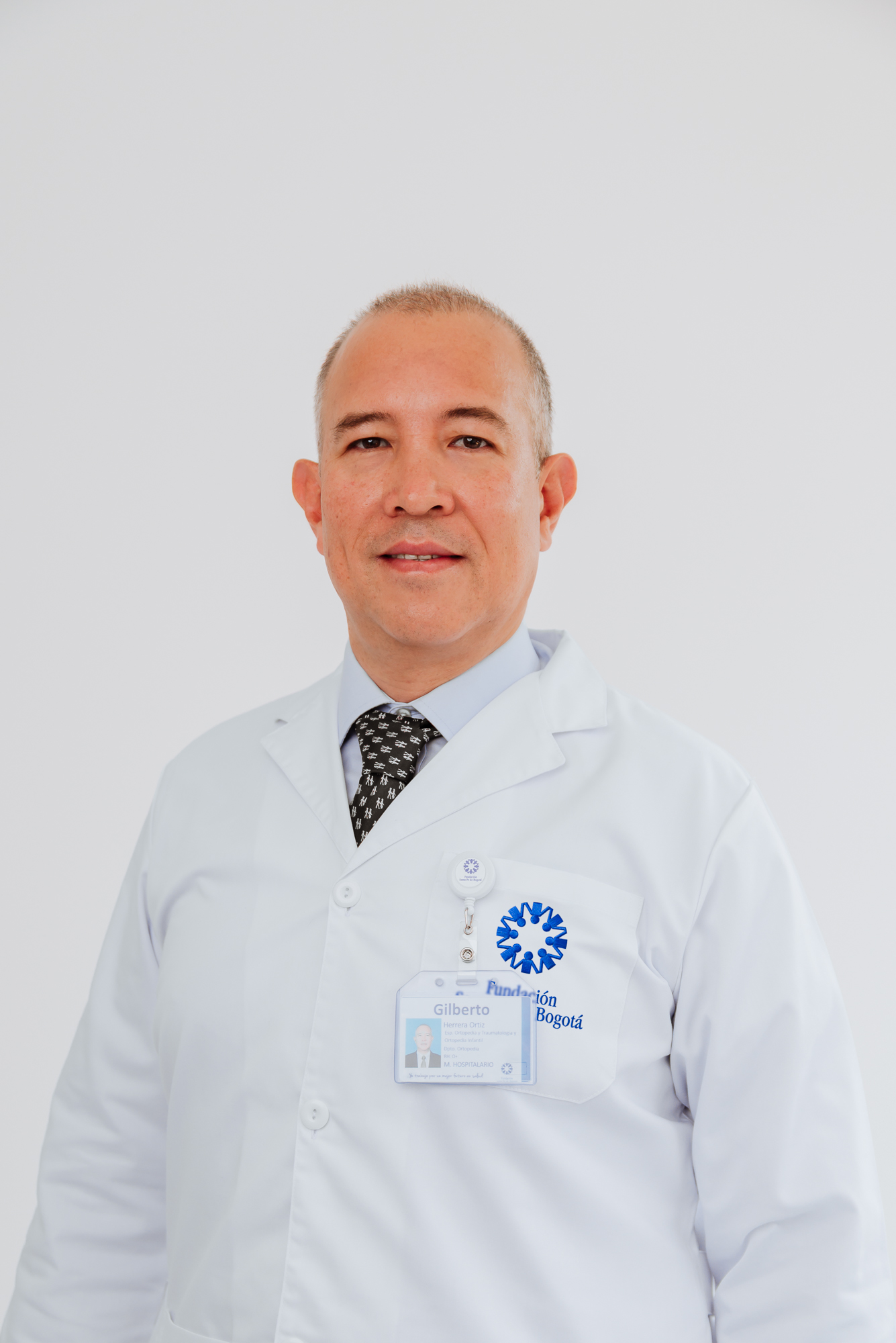Dr. HERRERA ORTIZ GILBERTO