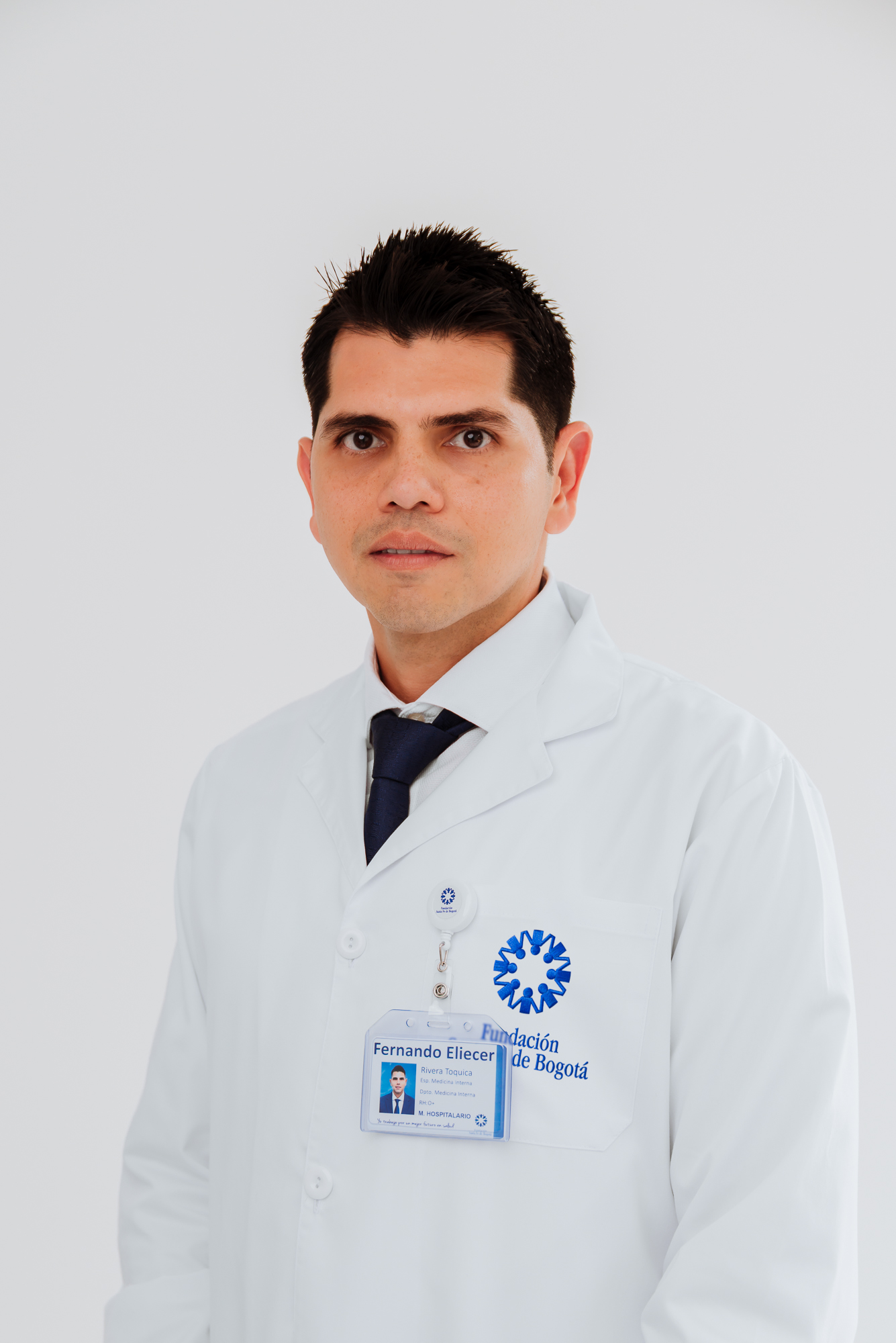 Dr. RIVERA TOQUICA FERNANDO ELIECER